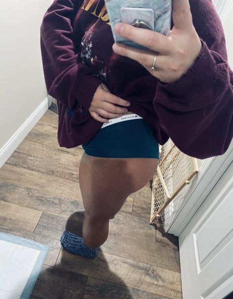 xxxhookedonbrookefree model hd photo