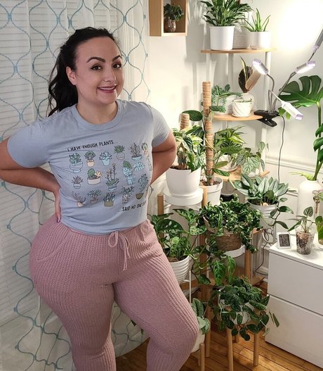 Mary Ank model sexy picture