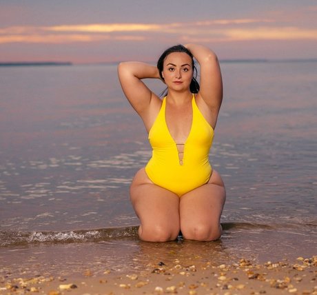 Mary Ank pornographic model images