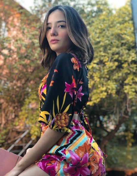 Marcella Gabryela star free photos