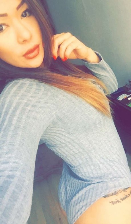 AngelinaSeduction star best picture