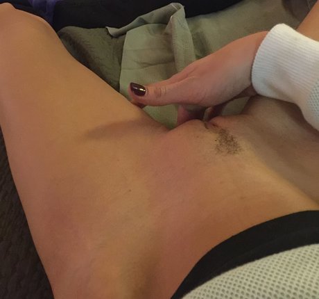 Katie Cassidy perfect pornstar pictures