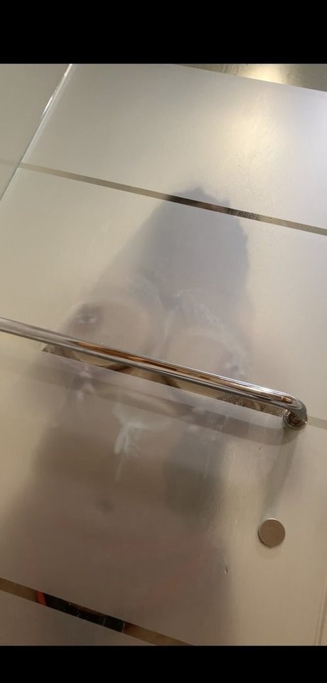 Robyn Banks Profile pic