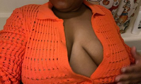 burberrybitch naked pornstar pics