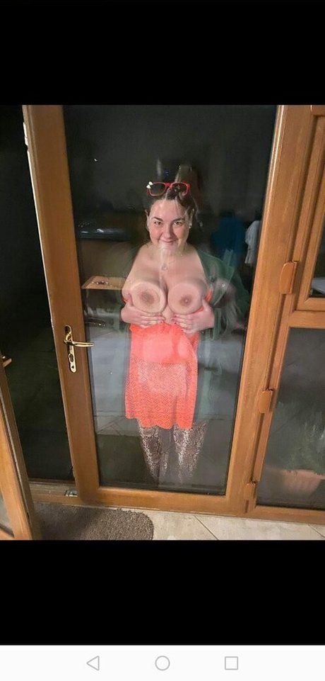 Tina Clenaghan New Walk nude model archive