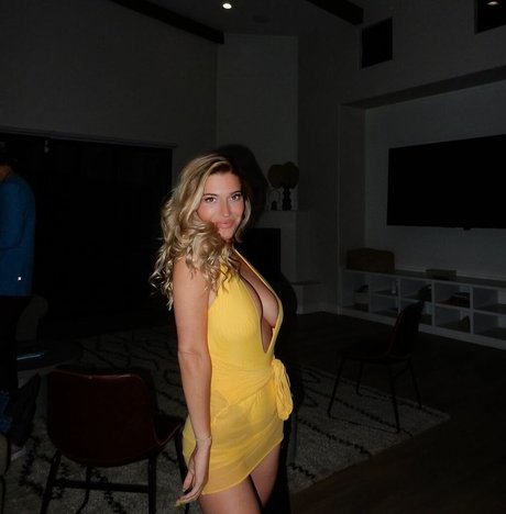 Taylor Mathis star exclusive galleries