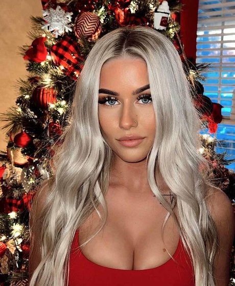 Peymoney model nudes img