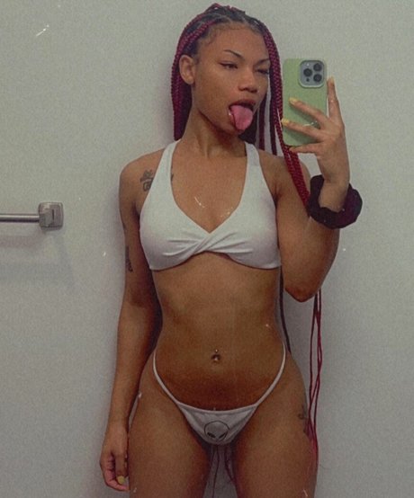 CurlyFryK pornstar free archive