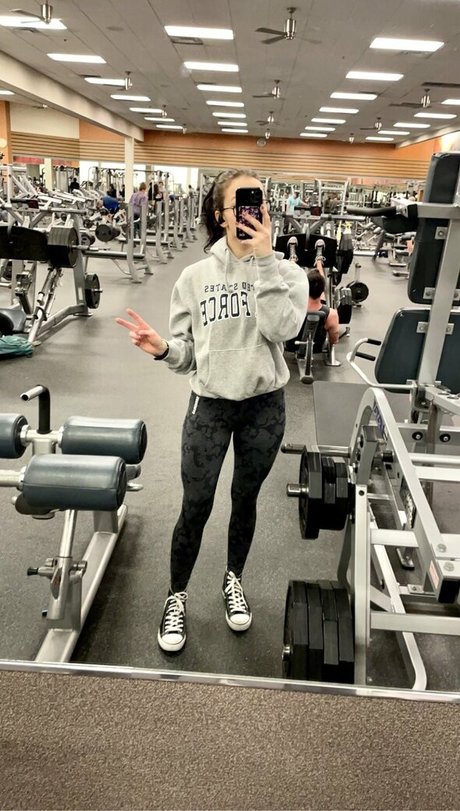 Eralia high quality model pic