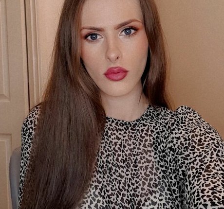 Nikki Harper free star pic