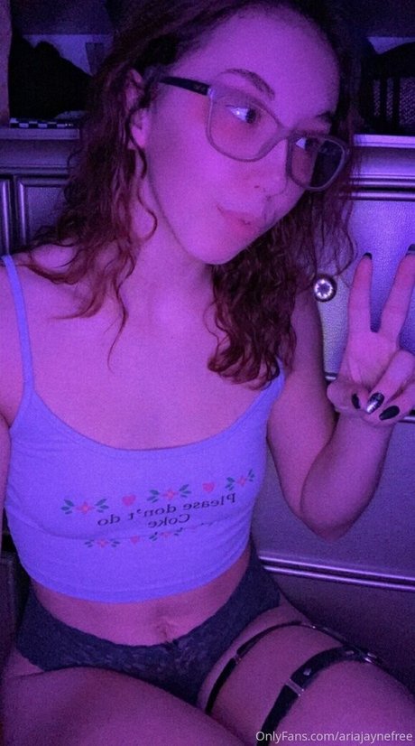 ariajaynefree model pretty galleries