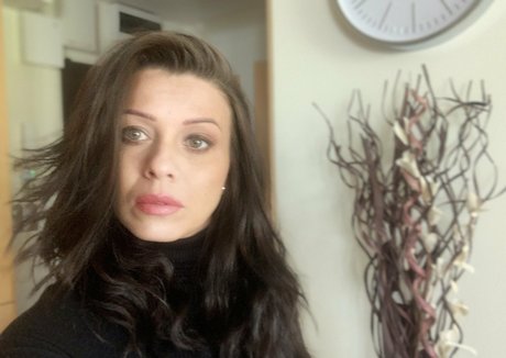 vickyloveporn pornstar hot galleries