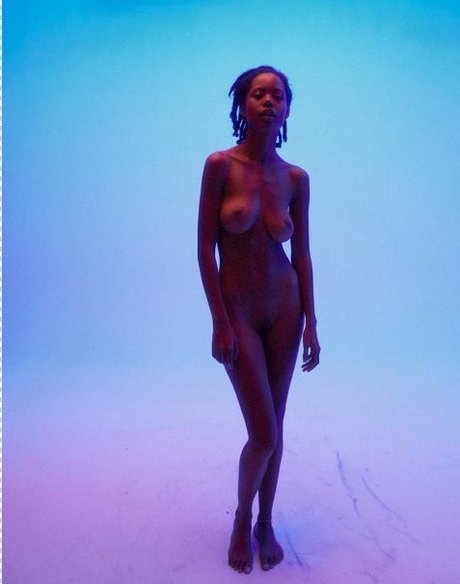 Nereyda Bird naked actress gallery