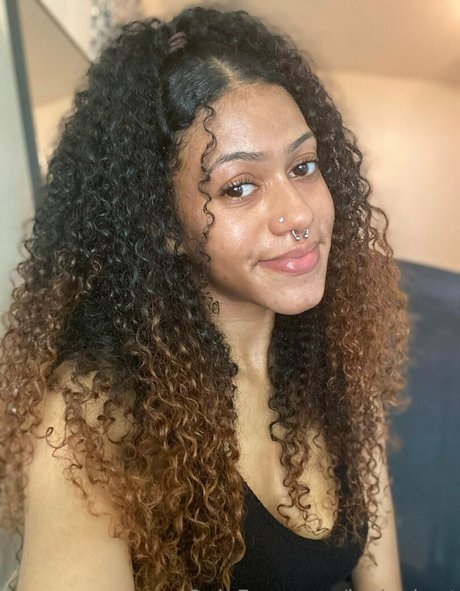 laylaybrat art star pic