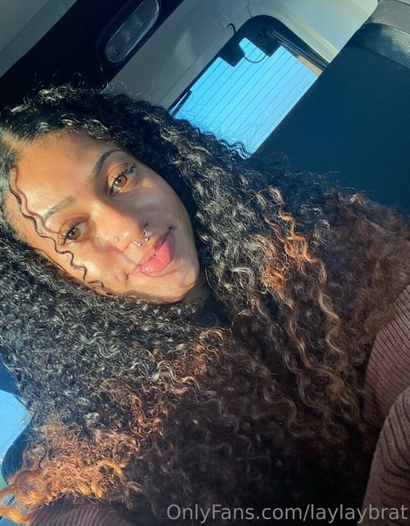 laylaybrat free star galleries