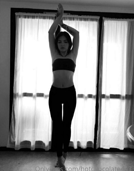 hotchocolate443 pornstar sexy pictures