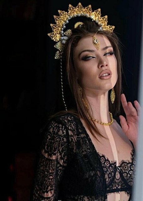 baby blaire pornographic model image