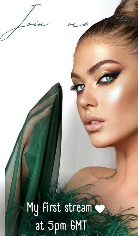 baby blaire sexy model gallery