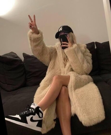 Kai Lee pornstar sex picture