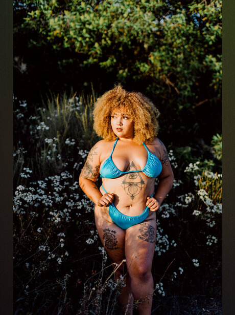 BakedGooodz hot model pics