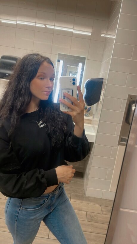 chey beautiful pornstar picture