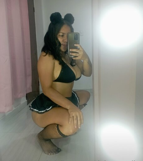 Dulceangelhot model top image