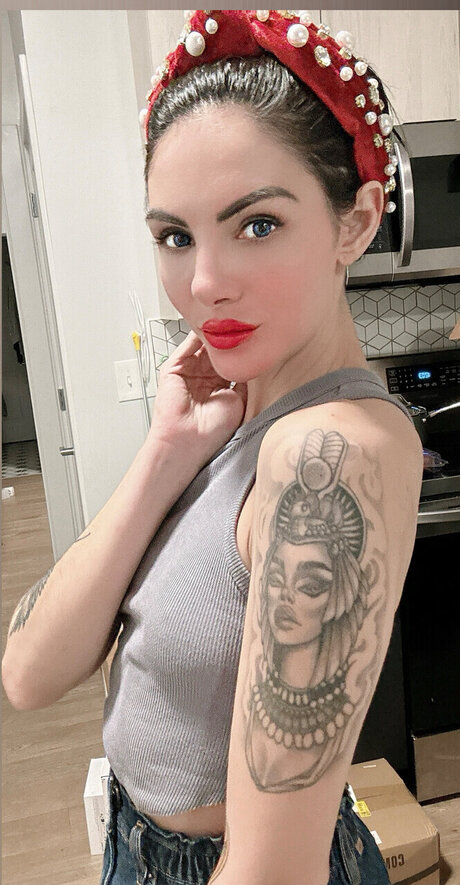 Goddess Sirene pornstar beautiful picture