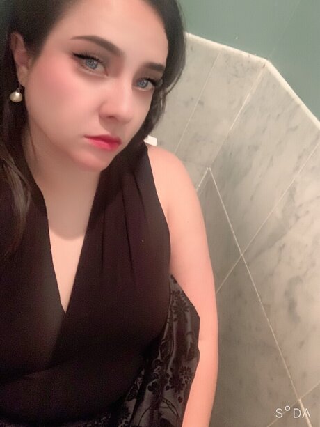 Lamai Heart pornographic model pictures