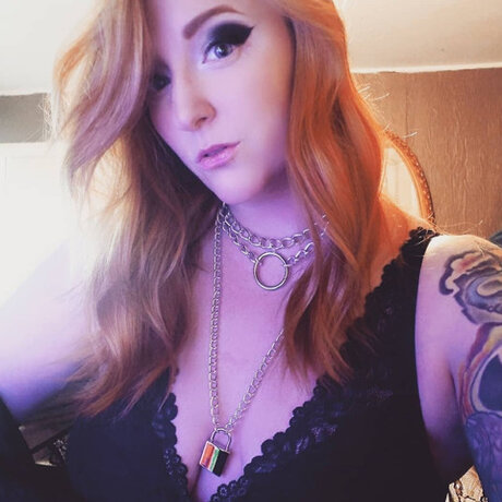 xhexvixen exclusive actress photo