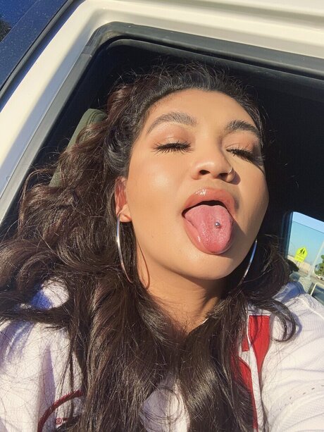 HokuBby hd actress pic