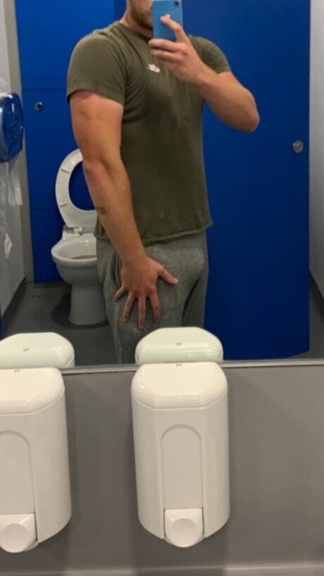 BigBoyLen model photos