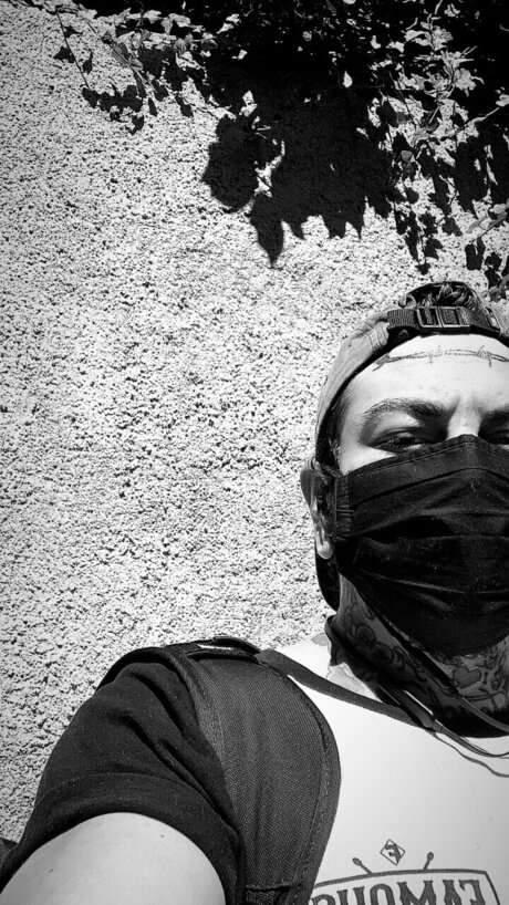 Sven Monaco star nude images