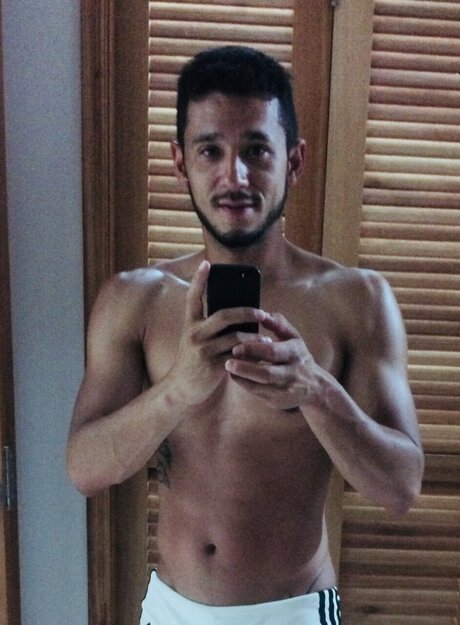 KLAY exclusive star image