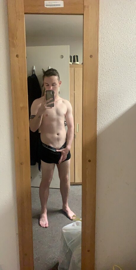 Sawyer model perfect photos