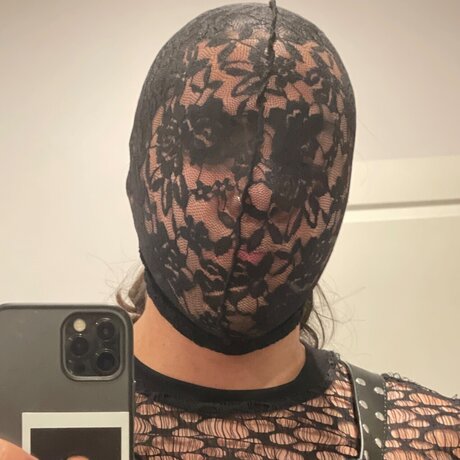 u24613714 star high quality image