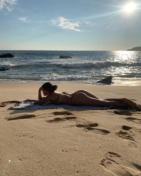 Maria Jose Bauza naked star pic