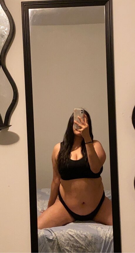 Alexis Luera model gallery