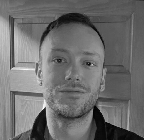 Jon Eston free star photo