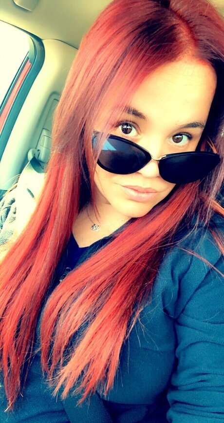 Melynda_ pretty actress image