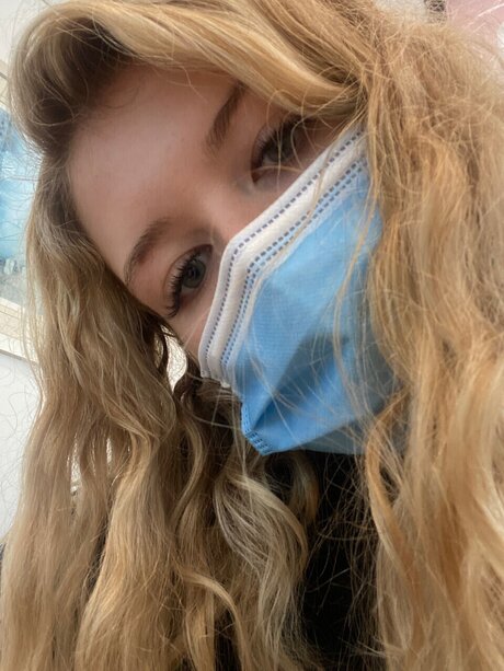 Miss Honey xxx model pictures