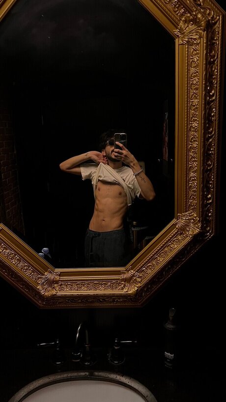 DevinLovesU model art img