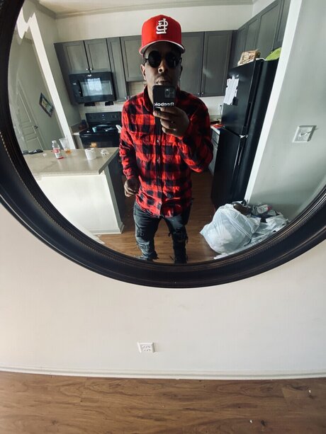 DaBIGGESTdaddy_ naked model pic