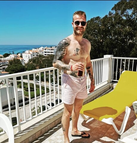 u11431890 nude actress pic