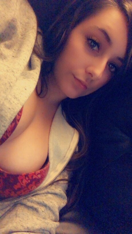 Jbbeeexoxo erotic star pics