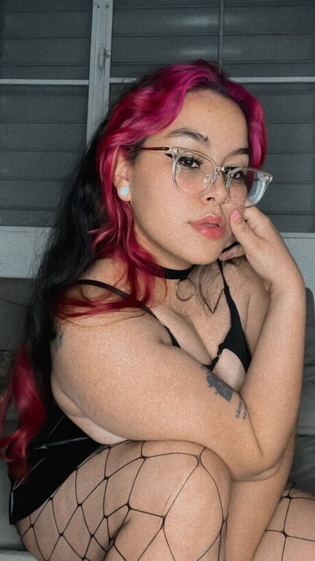 Cocoafire model sexy picture