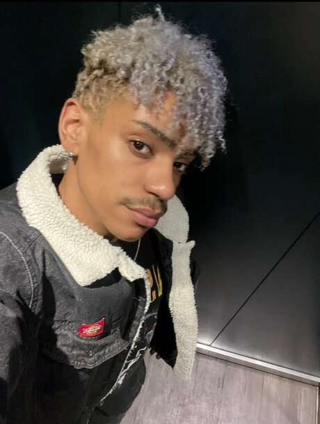 Purplelsime nice actress pic