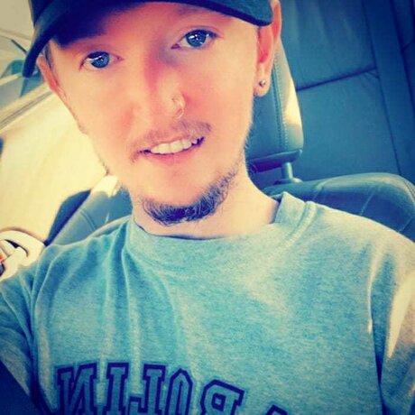 Calisweat erotic actress image