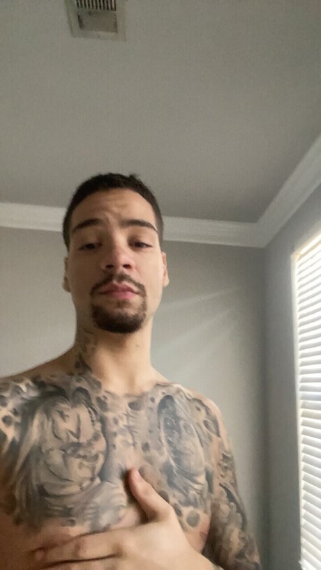 Unrated Netflix pornstar sexy photo