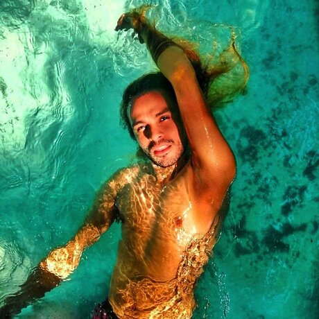 Eddy Sebastian beautiful model pics