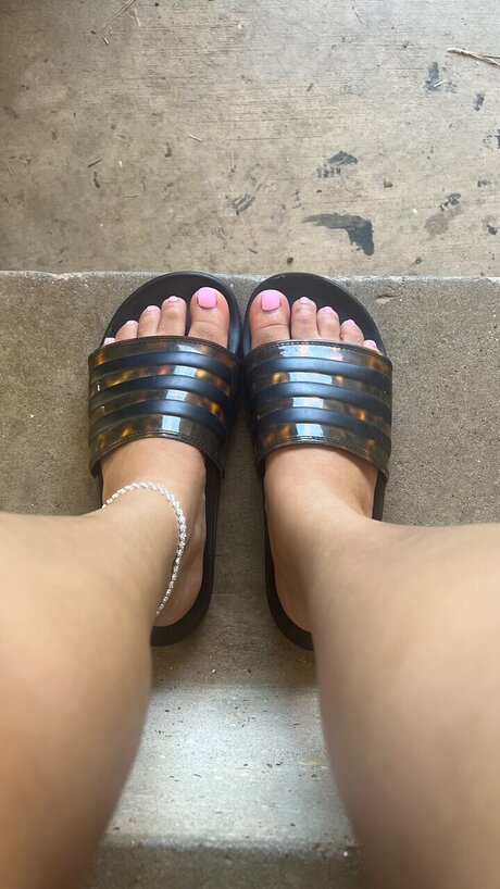 HoneyT star sexy archive